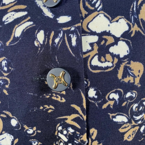 Louis‎ Feraud Navy Blue Floral Sun Print Button Top - Picture 3 of 8